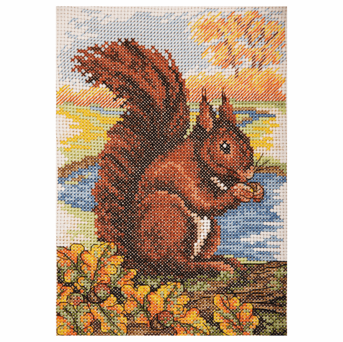 Counted Cross Stitch Kit: Essentials: Red Squirrel