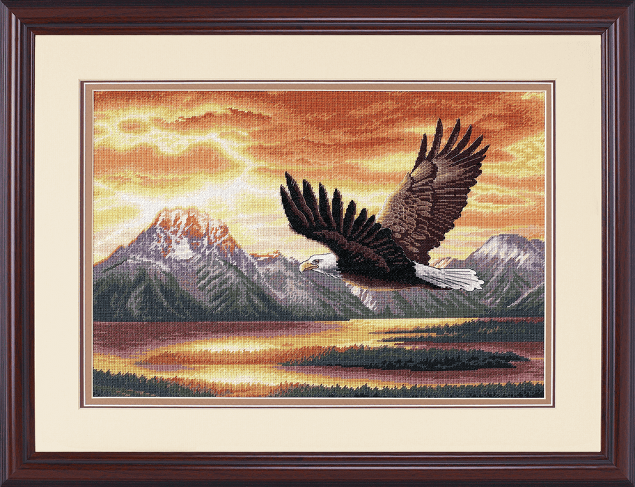 Gold: Counted Cross Stitch Kit: Silent Flight