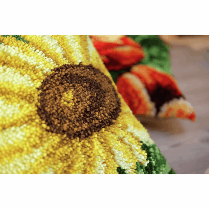 Latch Hook Kit: Cushion: Sunflowers