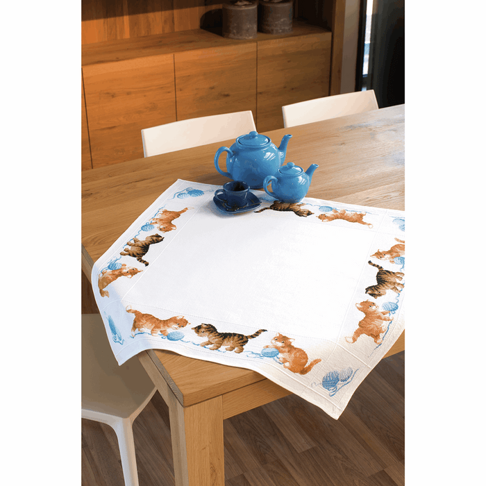 Counted Cross Stitch Kit: Tablecloth: Happy Cats
