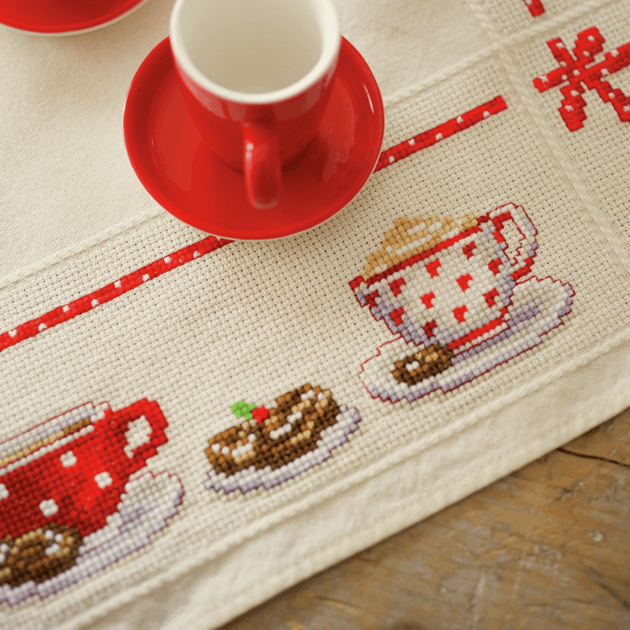 Counted Cross Stitch Tablecloth: Coffee Break