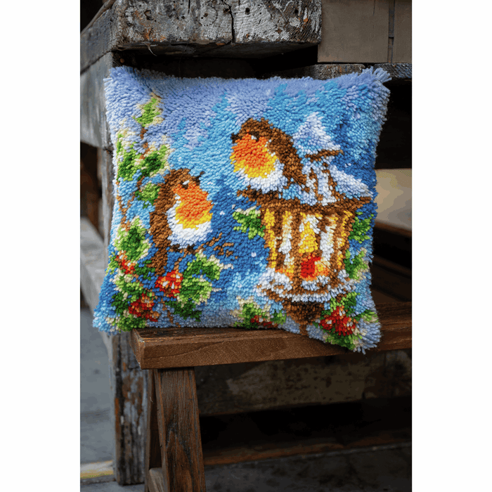 Latch Hook Kit: Cushion: Robins with Christmas