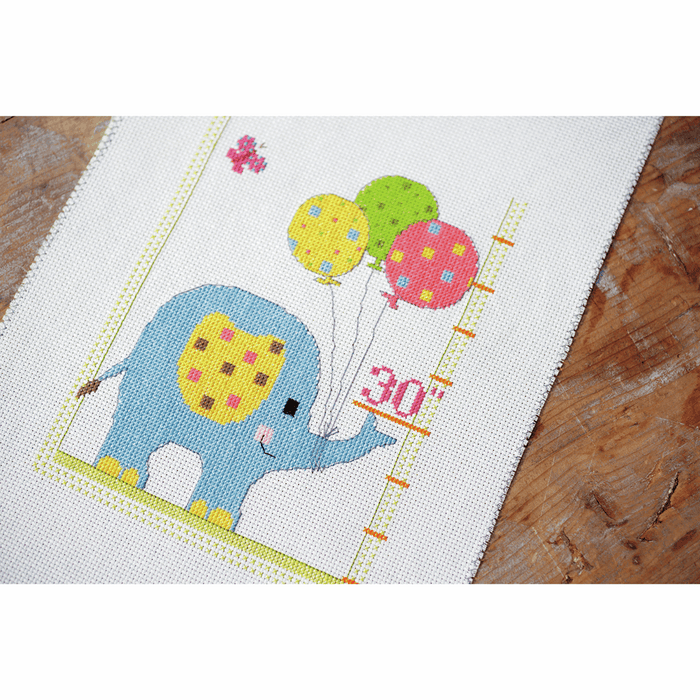 Counted Cross Stitch Kit: Height Chart: Kitten and Friends