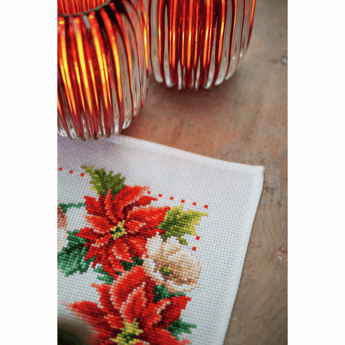 Counted Cross Stitch Kit: Table Runner: Christmas Flowers