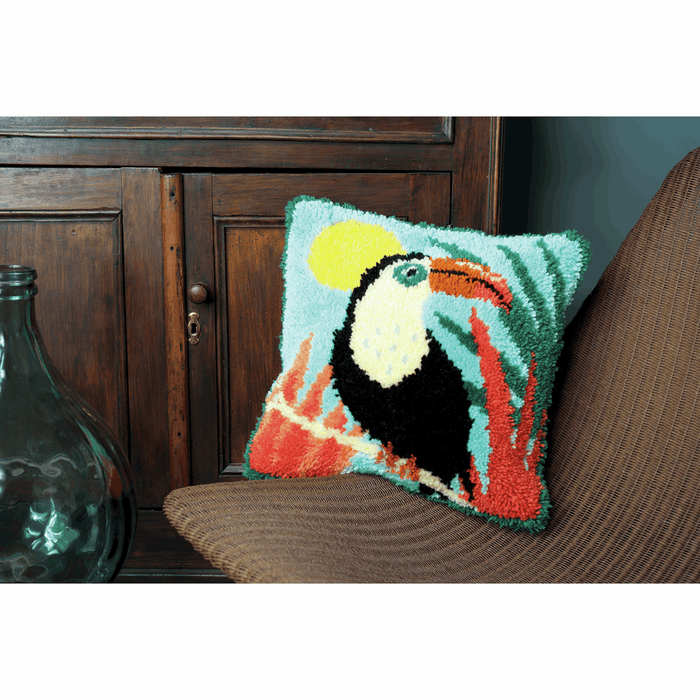 Latch Hook Kit: Cushion: Toucan