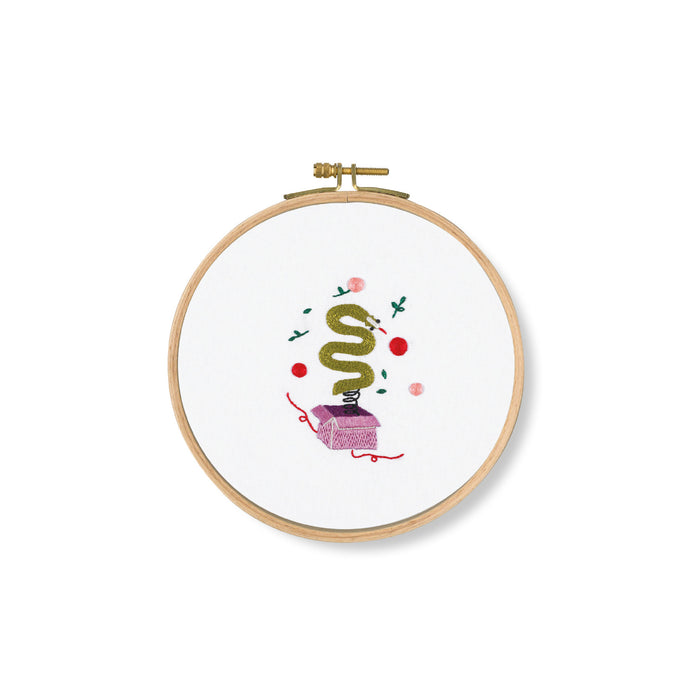 Printed Embroidery Kit - Snake